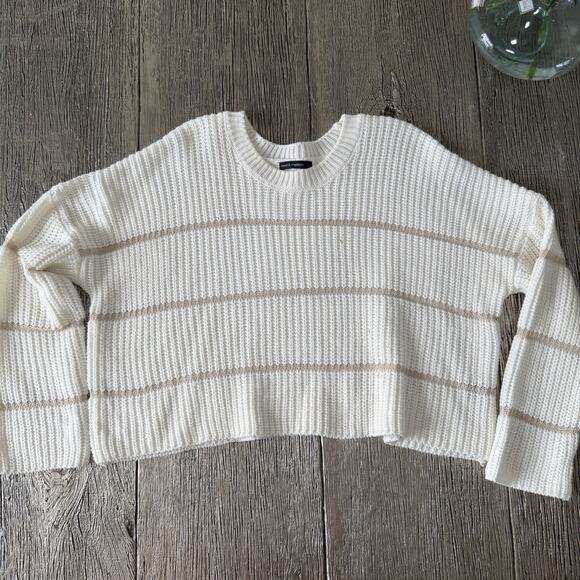moon & madison Sweaters - Moon & Madison Ivory Gray Cropped Oversized Sweater Size Large